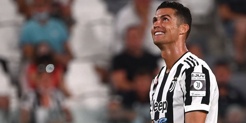 Đôi nét cơ bản cần nắm rõ về Cristiano Ronaldo